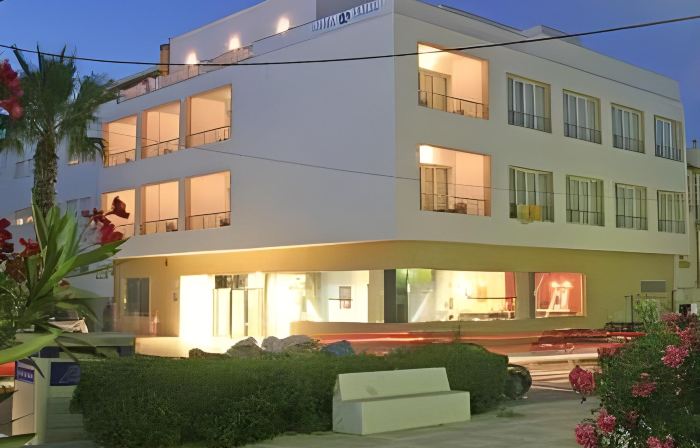Hotel Adiafa