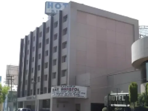 Hotel Riazor Aeropuerto Hotels near Acuarios Xcaret