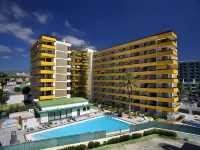 Apartamentos Las Arenas - Condos