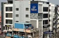 內洛爾公園飯店 - 靠近醫院和高速公路 Venkatagiri Fort附近的飯店