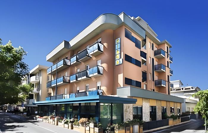 Hotel Diana