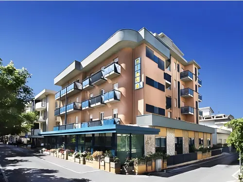 Hotel Diana - Parkplatz