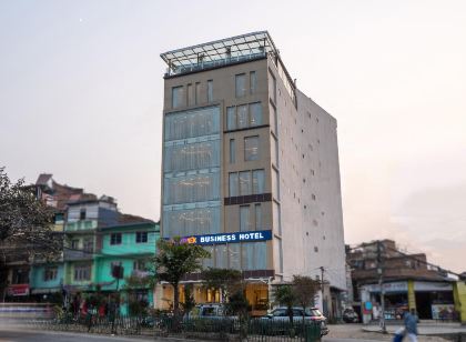 Apex Business Hotel