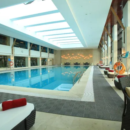 Crowne Plaza HAILING ISLAND