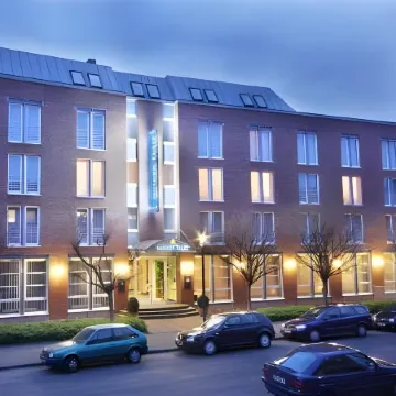 HK Hotel Düsseldorf City Отели рядом с достопримечательностью «Фрайцайтпарк Уленбергштарссе»