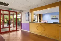 Days Inn by Wyndham Hamilton Hotels in Удингстон