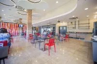 Hus Hotel Dourados - breakfast