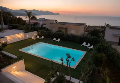 Abitazioni In Villa Con Piscina Ad Uso Esclusivo Hotel in zona Chiesa di Sant'Oliva