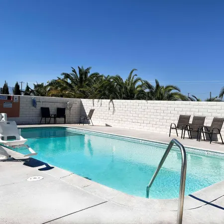 Days Inn by Wyndham Ridgecrest Near China Lake Naval Station
