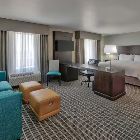 Hampton Inn & Suites Albuquerque/Airport