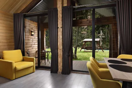 Axis-River Mirros Arkhyz Hotel Отели в г. Зеленчукский район