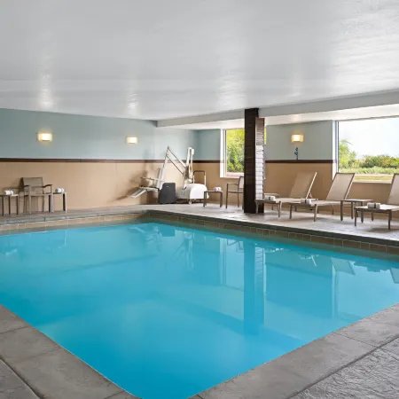 Holiday Inn Express TOLEDO NORTH by IHG