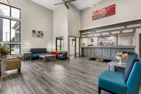 슈퍼 8 바이 윈덤 딕슨