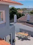 Luna House & Cowork Hotels in Cascais