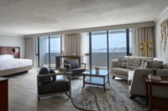 Hanover Marriott Hotels in Whippany