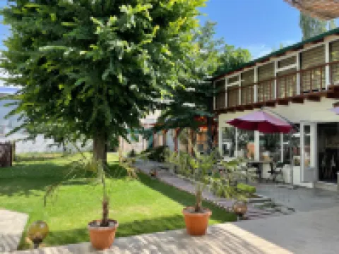 Eco House Hotels in Osh