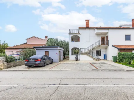 Cintya Отели в г. Пореч