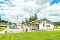 Beargrass Lodging & RV Resort Hotels in Flathead County