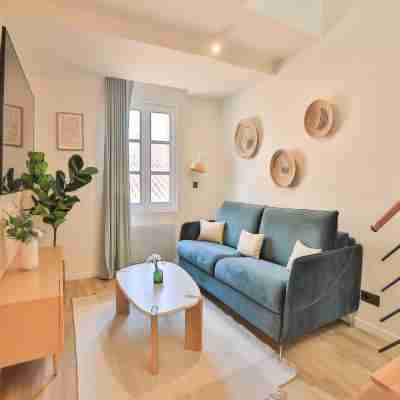 Nice 2 Bed Flat - Hyper Centre St Tropez Others