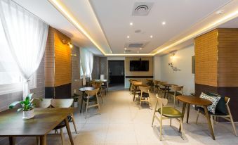 Gwangju Yongbong-Dong Brown Dot Gwangju Yongbong Branch Formerly Da Vinci Hotel