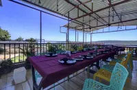 StrawBella Inn Villa Hotels in Dhangarwadi