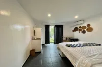 Taman Unique Hotel
