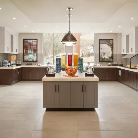 Homewood Suites by Hilton Arlington Rosslyn Key Bridge Отели рядом с достопримечательностью «Арлингтон-хаус»