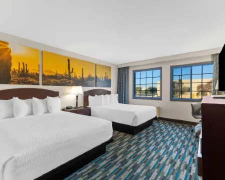 温德姆戴斯酒店及套房-邁措沃鳳凰城附近 梅薩酒店