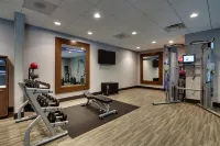 Hampton Inn & Suites Southport - Gym