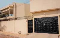 Lome City Apartment - 3 Bedrooms Hotels near Institut Français du Togo