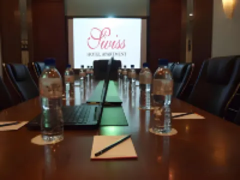 Swiss Hotel Apartment โรงแรมในกัวลาเบไลต์