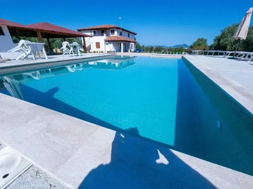 薩曼德拉奇納酒店