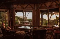 Bamboo Bliss: Ocean Views & Waterfalls Await!