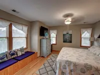 Outer Banks Family-sized Vacation Home 10-minute Walk from the Beach. カローラのホテル