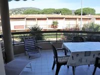 T2 air-conditioned apartment - terrace - secure residence - 4 min beach, shops