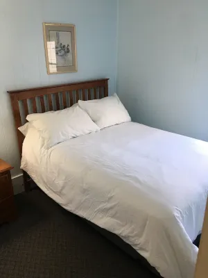 Top Floor Beach Getaway-Huge Patio-60 steps to Sand- Shore Four D Hotels near Palace Playland