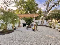 The Mango House Cozy Beach Cottage 퍼블릭 비치 액세스 9 주변 호텔