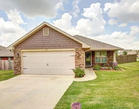 Geographical Oddity: Close to Everything! <Convenient to Huntsville and Madison>