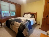 1,500 sqft level lot on Mohawksin, Great fishing, 3 bed, 1 bath, close to town