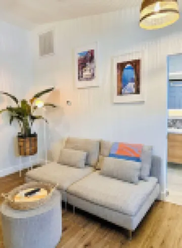 Santorini Cabana in Zephyrhills 澤弗希爾斯酒店