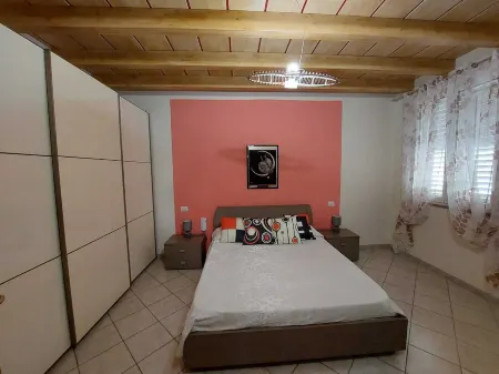 SWEET HOME - LARGE TWO-ROOM Отели в г. Quartu Sant'Elena