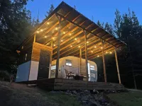 Off Grid North Idaho Getaway