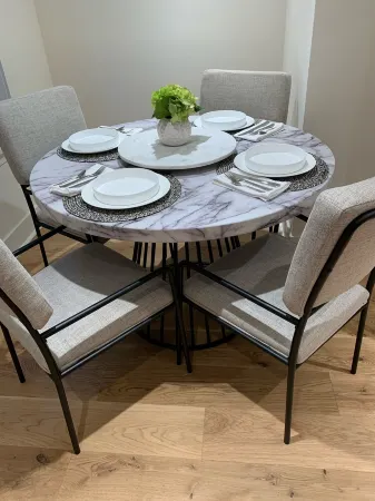 Downtown Mystic - Newly Renovated Apartment