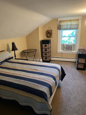 Free 2 Car Parking at this 3 bedroom apartment. Close to a park. Great location