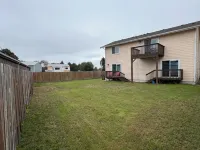 Ocean Shores studio with kitchenette-minutes from beach-Anchor Ashore Condo #4