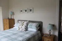 Licence No: MO-00672-F  Stb  Large Property & Garden, Sleeps 8. Free WiFi