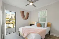 Remarkable Superdome Group Home w/Heated Pool, Parking, Patio, 8 Beds & 5 Baths