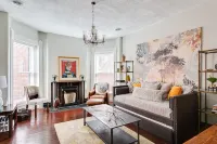 Chic Flat on Central Park