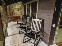 Cozy Waterfront Lake Cabin - New Listing - Adirondacks - Long Lost Lodge