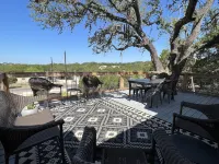 Experience Hill Country Life & Relax! Family & Pet Friendly Near Canyon Lake.
